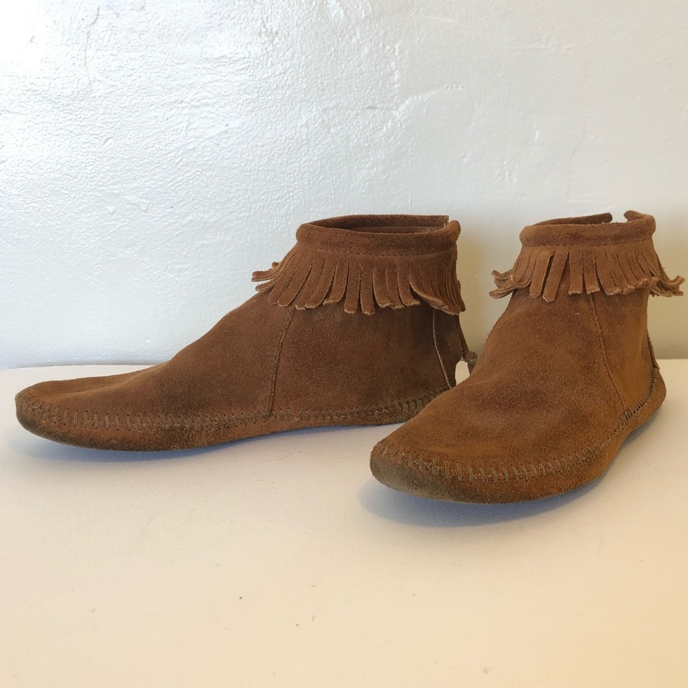 Minnetonka Back Zip Softsole Moccasin Boots Sz 7.5